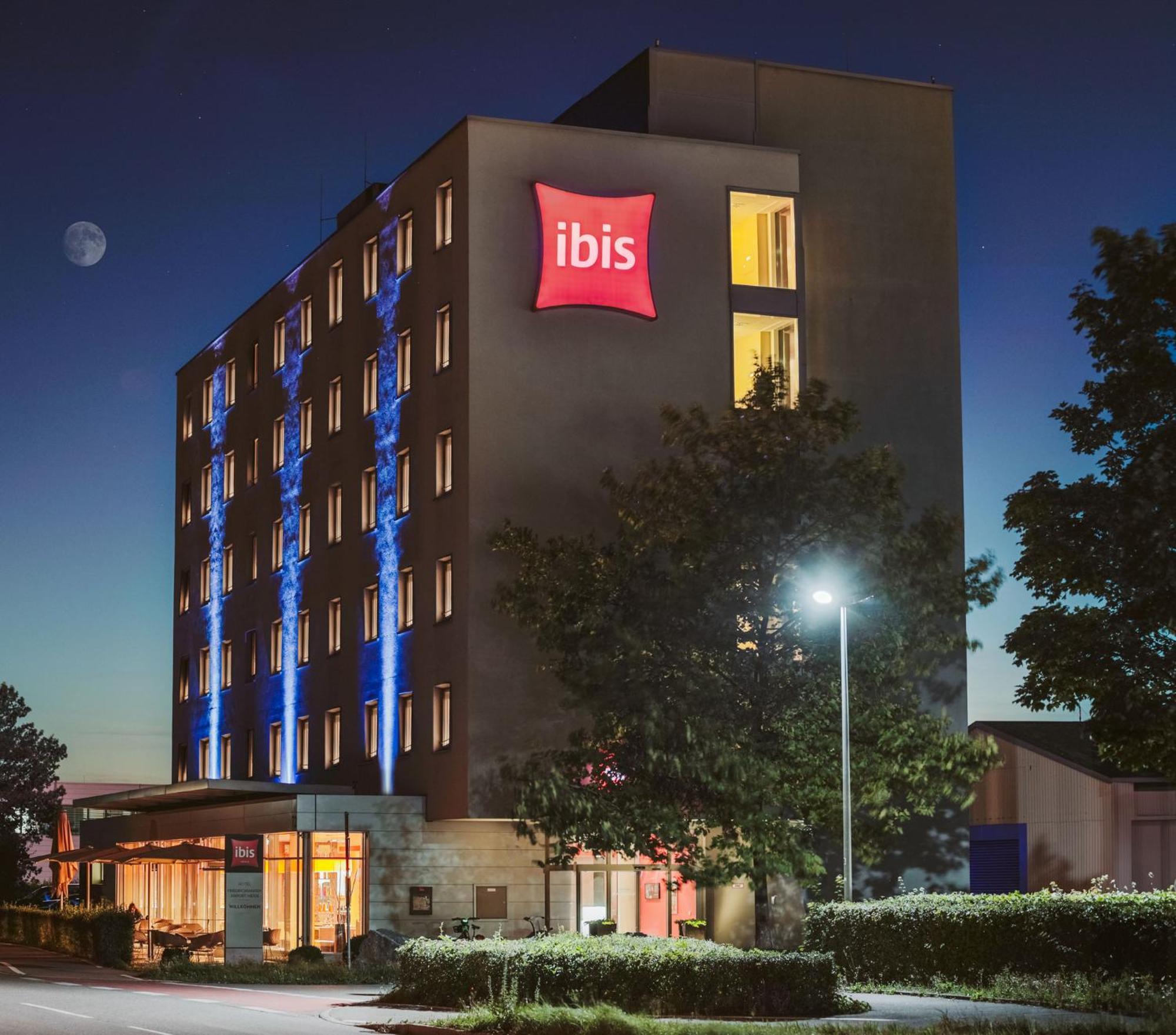 Ibis Hotel Friedrichshafen Airport Messe Exterior photo